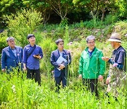 임상섭 산림청 차장, 남해군 '섬이정원' 방문