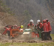 영농부산물 안 태우고 파쇄했더니···봄철 산불 ‘뚝’