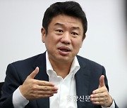 유의동 “지도부 전화 받아도 특검 찬성 달라지지 않을 것”[떠나는 사람은 말이 있다]