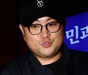 "맞을 짓을 했나 보지"…김호중 극성팬 도 넘은 감싸기에 '눈살' [TEN이슈]