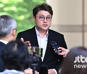 [현장]'김호중 음주운전 숨긴' 소속사 대표, 영장실질심사 마쳐