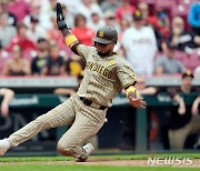 샌디에이고 아라에즈, 8경기 연속 멀티히트…MLB 안타 1위