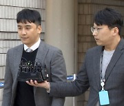 '버닝썬 사태' 승리, 홍콩서 클럽 오픈설에 "비자 신청 없어"