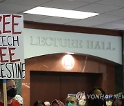 Israel Palestinians Campus Protests