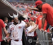 Padres Reds Baseball