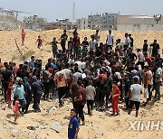 MIDEAST-GAZA-KHAN YOUNIS-HUMANITARIAN AID