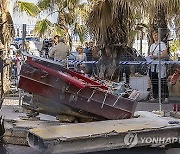 SPAIN RESTAURANT COLLAPSE