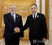 TURKMENISTAN CIS MEETING