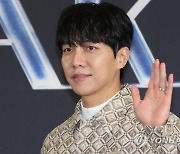 이승기 "前 소속사 대표, 돈 밝히는 사람으로 몰아"