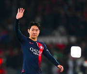 '성공적인 PSG 첫 시즌' 이강인 - '이적 확정' 음바페, 합작골로 3관왕 기쁨 맛볼까