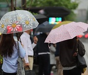 “안전운전하세요”…오늘 오후부터 전국에 돌풍 동반한 비