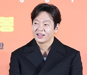 박지환, 경찰이 된 장이수