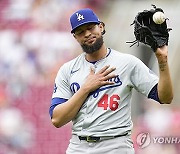 Dodgers Reds Baseball