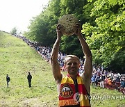 Britain Cheese Rolling