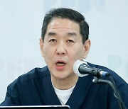 파주페어 북앤컬처 프로그램 소개하는 고영은 이사장