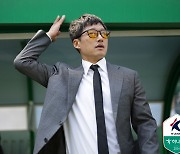 "싸우자는 겁니까"…프로축구연맹, 이정효 광주 감독 경위서 요청