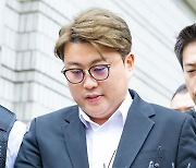 '음주 운전' 김호중, 방송가 퇴출수순 밟나...KBS "내일(29일) 출연 정지 여부 결정"