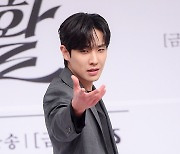 [단독] 이준, TV조선 새 주말극 '너 없이 못살아' 주인공 낙점