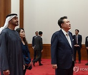 윤석열 대통령, 무함마드 UAE 대통령과 친교 만찬