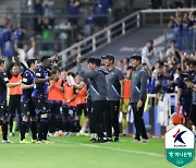 ‘음포쿠·엄원상 장군 멍군’ 인천-울산 1-1 무승부…나란히 연속 무패 [IS 인천]