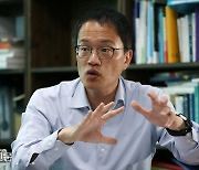 [논설위원의 단도직입]“반대 세력엔 칼·특정 세력엔 방패…‘검찰 사유화’ 더 두고 볼 수 없어”