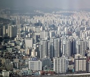 4년전 웃었지만 … 전세갱신 세입자 불안