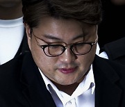 故 이선균 언급한 김호중… 대리인, 인권위에 경찰 제소 검토