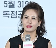 백미경 작가 “어딜 가나 변우석만 물어 신경질, 왜 남의 드라마서 터져” 농담