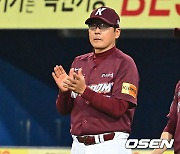 ‘2연승’ 홍원기 감독, “오늘 승리는 故 이환범 상무님께 헌사하고 싶다” [오!쎈 대구]