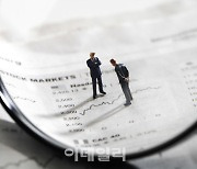 [마켓인]"후발주자 줄 섰는데"…애드테크 피어그룹 주가 하락에 '난감'