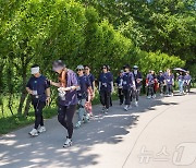 가정의 달 맞이, 부모님과 함께 위로보틱스 웨어러블 로봇 입고 걸어요