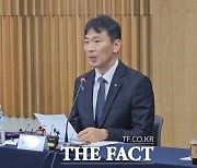 이복현, 보험사CEO 만나 '민원왕' 불명예 지적…보험개혁 당부