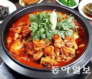 ‘닭도리탕’이 일본말이라고? 칼로 도리쳤다는 한국 음식명[권대영의 K푸드 인문학]