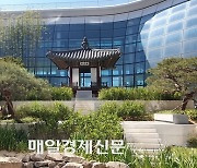 인천공항, 개항 23년 만에 ‘톱3’ 반열에...1억명 수용 공항으로 탈바꿈