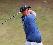 모중경, KPGA 챔피언스투어 '케이엠제약 시니어 오픈' 우승