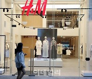 [포토] H&M 명동 글로벌 플래그십 스토어 오픈