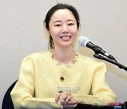 민희진 “뉴진스 어제 난리났다...어머님들도 울고불고”