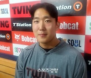 김진성 ‘기’ 받은 LG 손주영, 또 이겼다 “5회까지 무조건 전력투구 잘 통했다