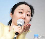 어도어 홀로 남은 민희진, 태세 전환 "하이브와 타협 필요" [엑's 이슈]