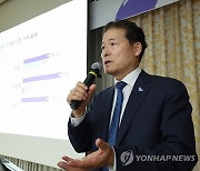 경북대서 특강 하는 김영호 장관