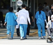 파견 공보의들 “전공의 대체 인력으로 도움 안돼…수당 체불도 여전”