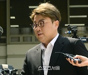 구속된 김호중, 징역 3년 이상 실형 가능성도…“피해자와 합의 했어야”