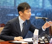 이복현 “금투세 취지 알지만, 자본시장 영향 고려됐나”