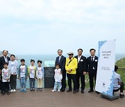 통일부, 홍도에도 '고교생 납북자 송환기원비'…"송환 촉구"