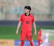 '김도훈 축구에 맞다' 감독도 기대하는 2003년생 새 얼굴 배준호, 치열한 2선 경쟁에 도전장