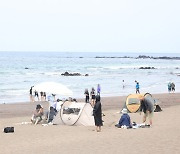 전국 초여름 날씨…남부엔 돌풍 동반 ‘강한 비’