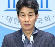 윤건영 "김정숙 여사 특검법, 방탄 · 정쟁용…저질 공세"