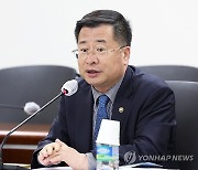 산업부 "기업 성장사다리 정책으로 중소·중견기업 성장 지원"