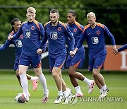 NETHERLANDS SOCCER