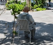 오징어도 사과도 사라지니... 국민 90% "기후위기 직면"